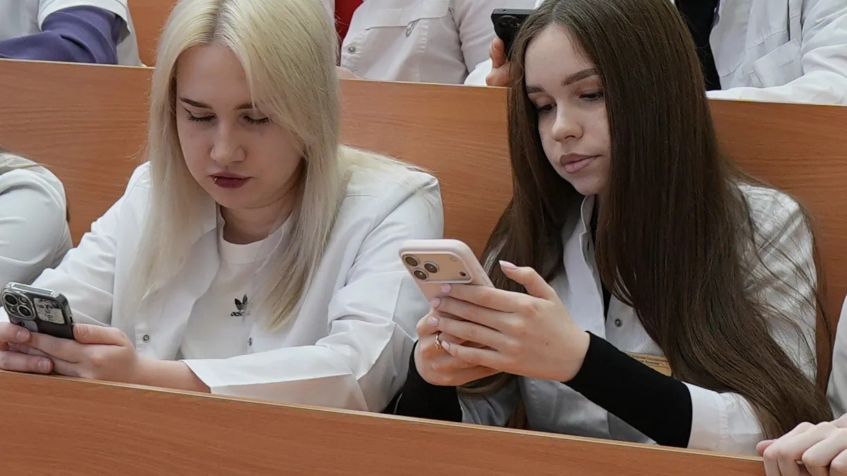 Amur State Medical Academy Students Join Statehood Dictation