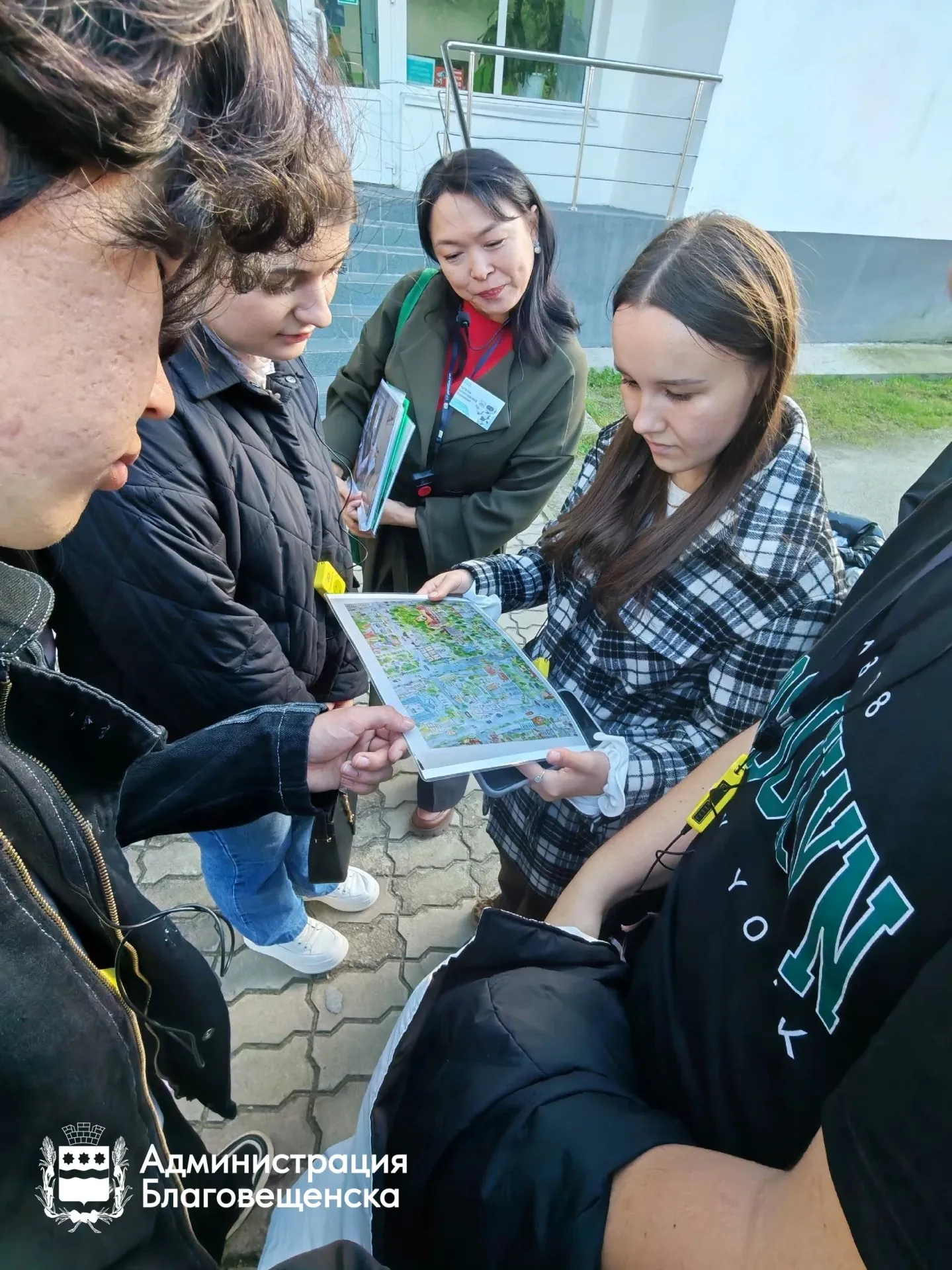 Medical students learning about the history of Blagoveshchensk