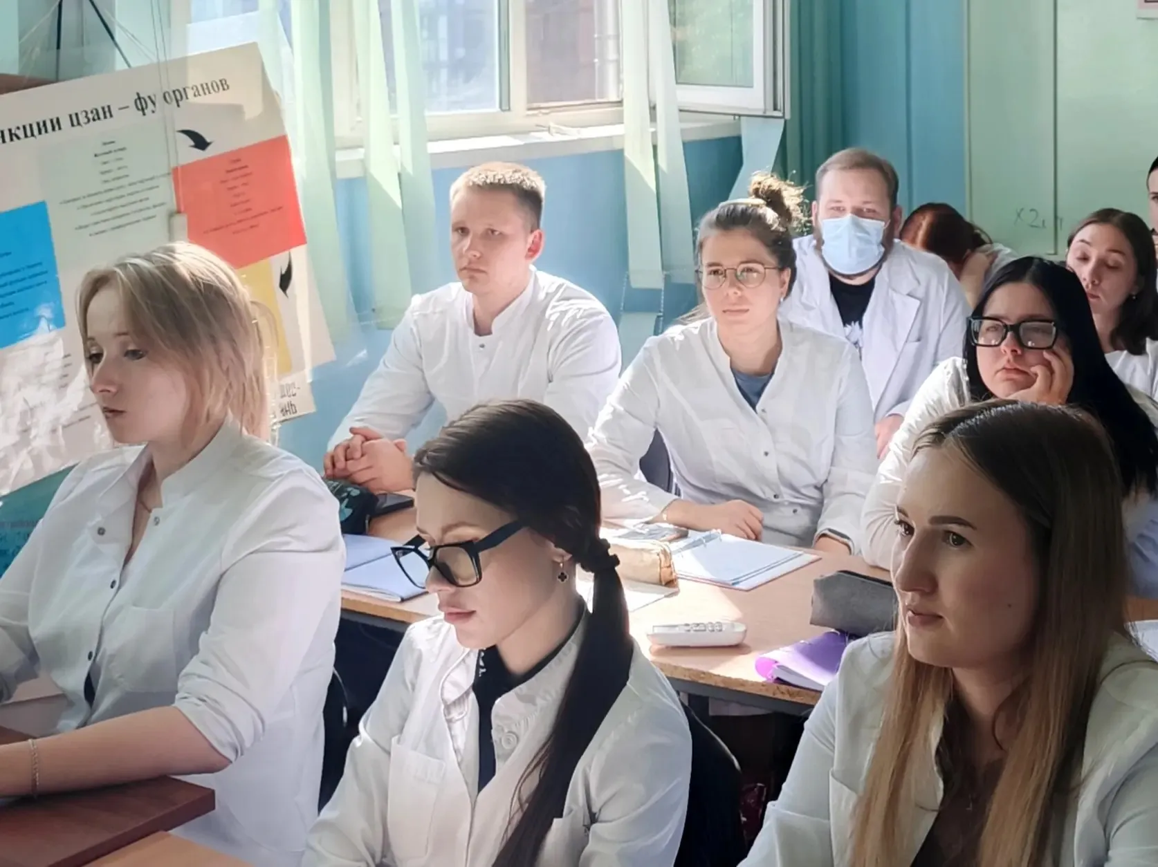 Faculty and students at a medical rehabilitation conference